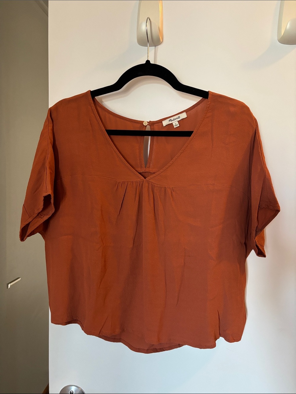 Madewell Rust V-Neck Short Sleeve Blouse